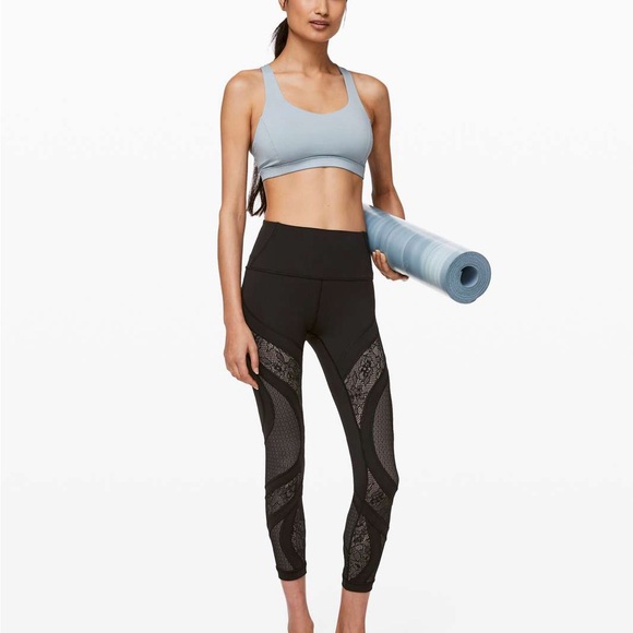 Lululemon Wunder Under Lace Leggings - Picture 4 of 15